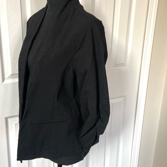 Torrid Deluxe Stretch Blazer - Picture 6 of 16